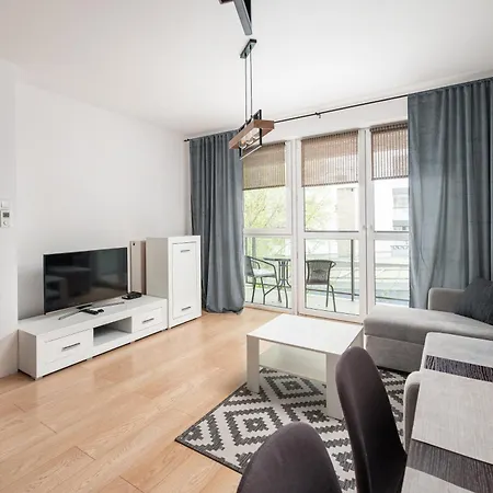 Aleja Krakowska Comfy * Warsaw