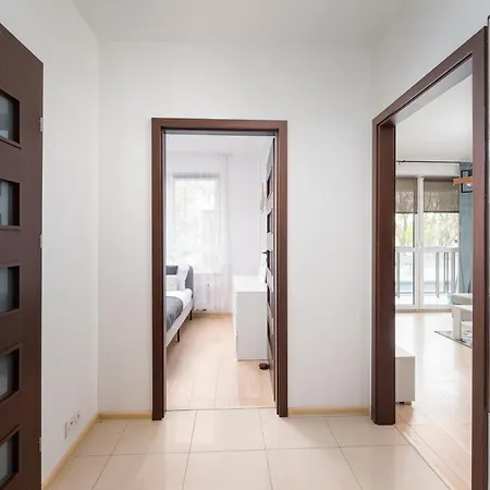 Appartement Aleja Krakowska Comfy Warschau