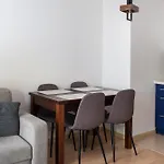 Apartment Aleja Krakowska Comfy