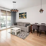 Apartment Aleja Krakowska Comfy