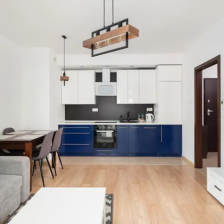 Aleja Krakowska Comfy * Warsaw